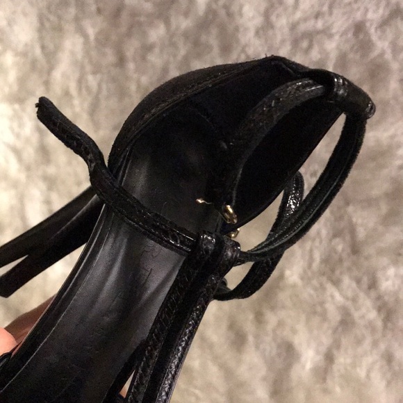 Burberry black platform 37.5 t-strap patent suede - Picture 6 of 8